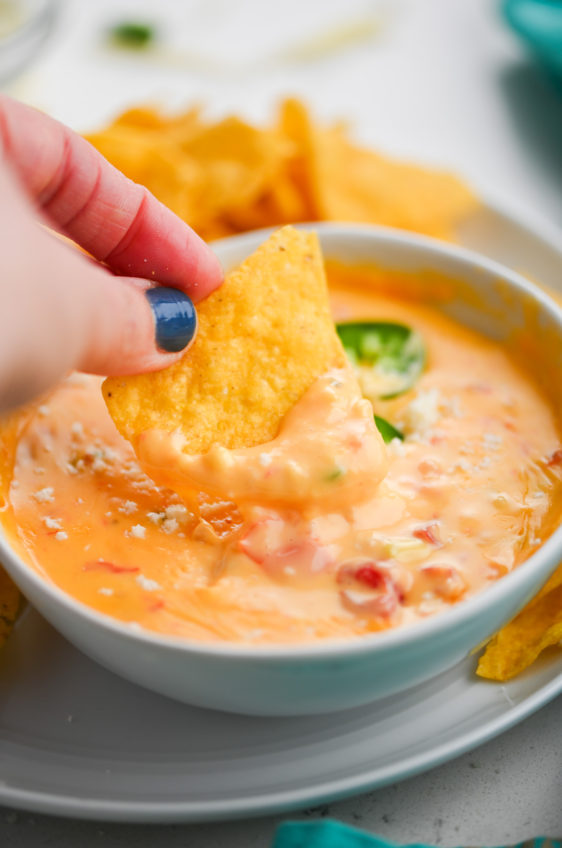 Spicy Velveeta Cheese Dip