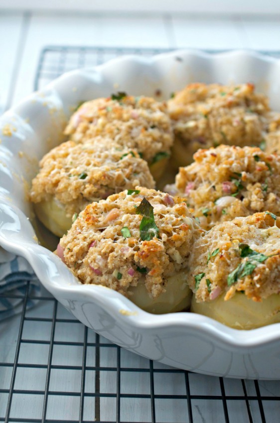 These stuffed artichoke bottoms are stuffed with parmesan, chopped clams, shallots and breadcrumbs. They are the perfect bite for holiday parties!