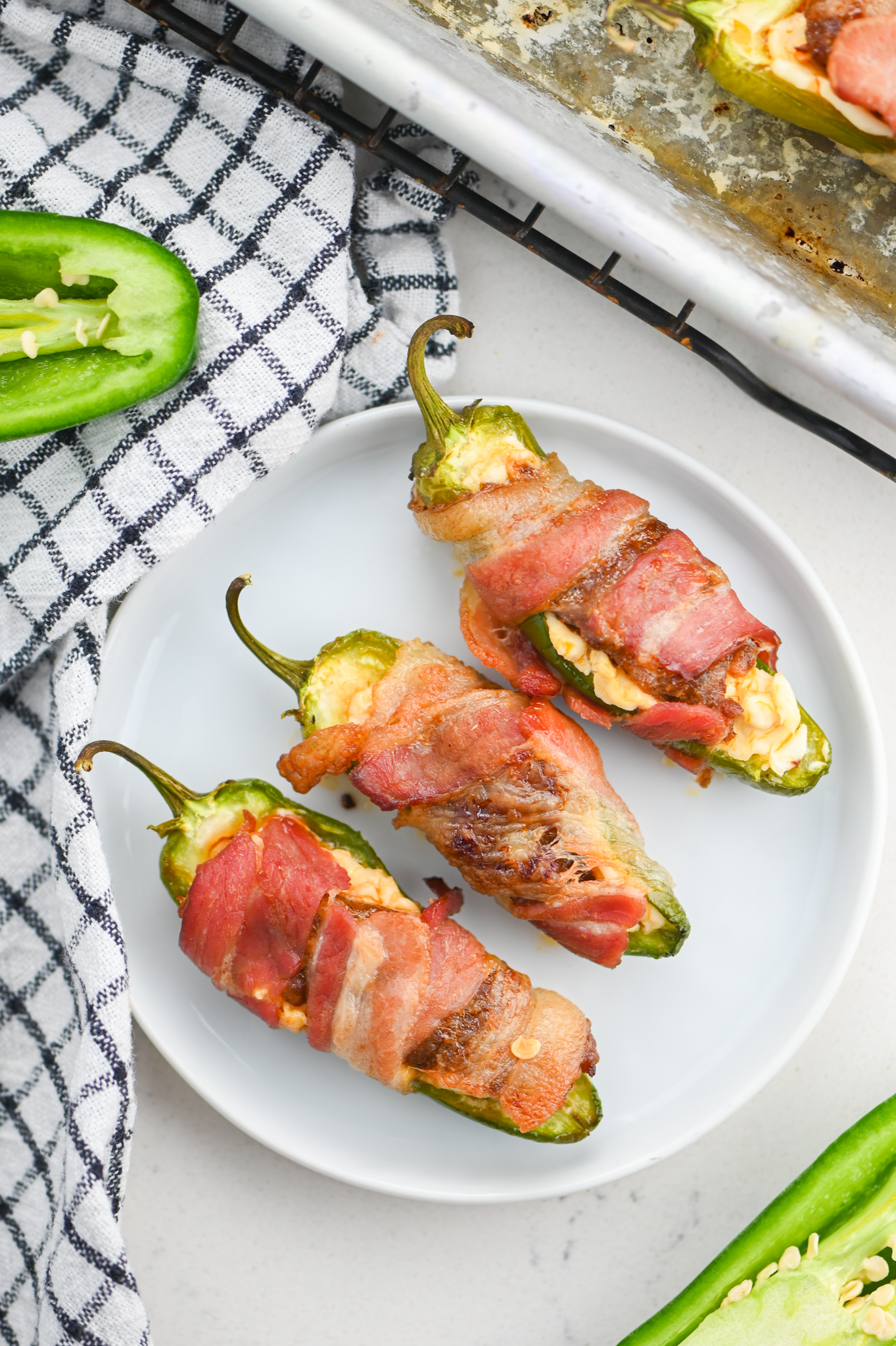 https://www.lifesambrosia.com/wp-content/uploads/Bacon-Wrapped-Jalapenos-3.jpg