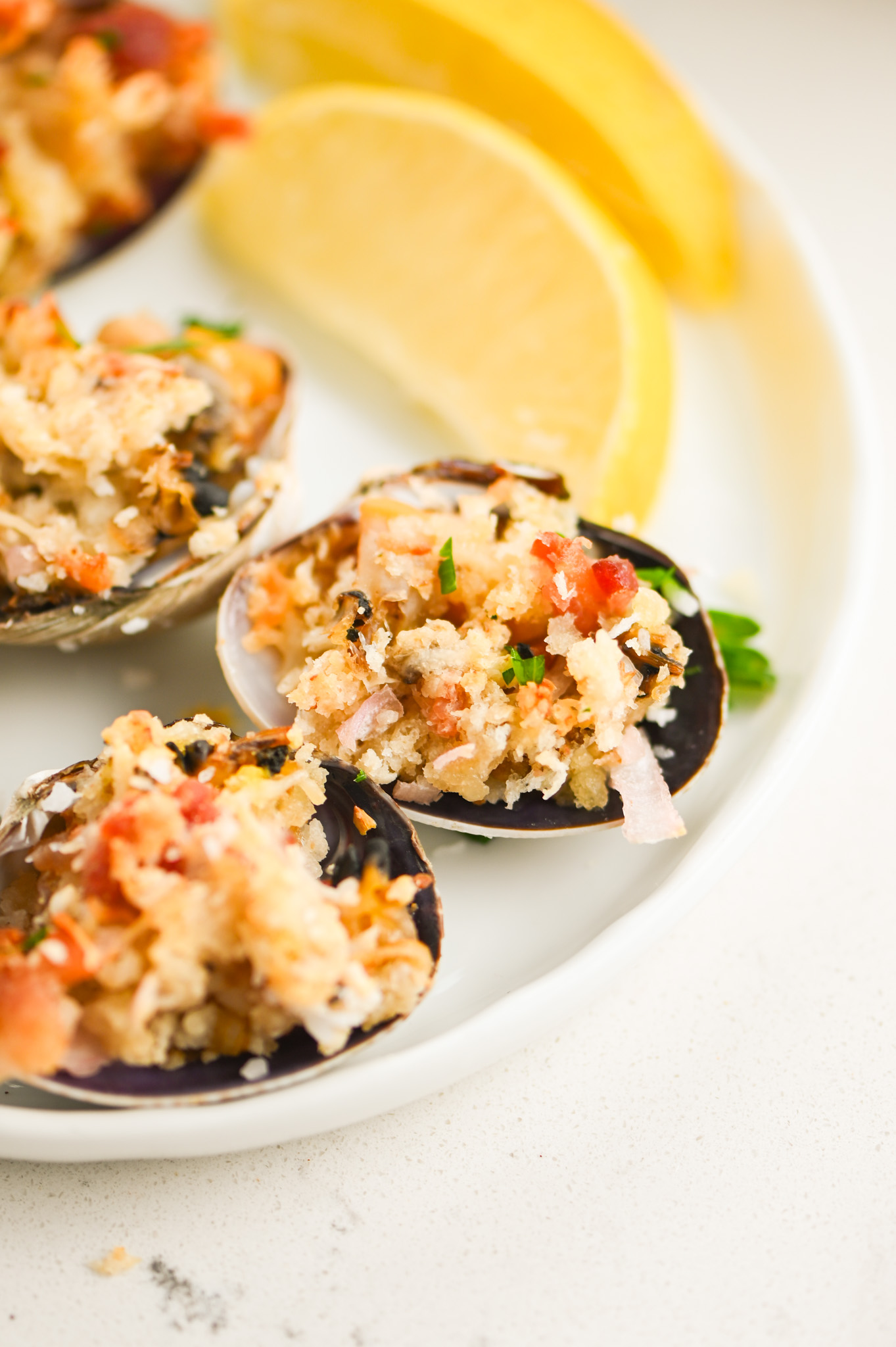 Bacon stuffed clams - Recipe Petitchef