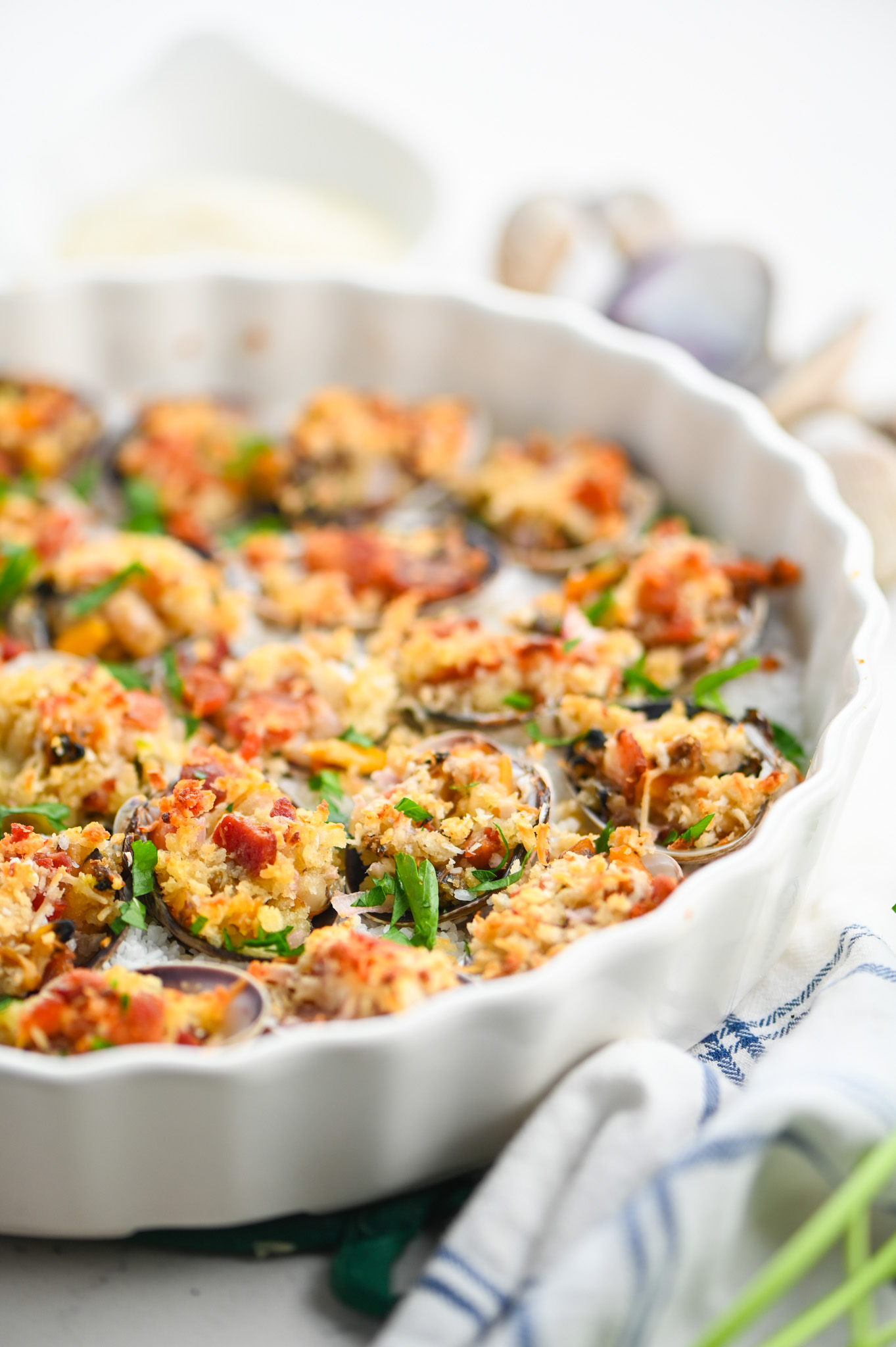 Signature Baked Clams | Stuffed Clams (9 Piece)