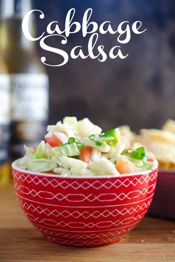 o salsa de varza racoritoare cu varza, ceapa, rosii, cilantro, jalapeno si var.