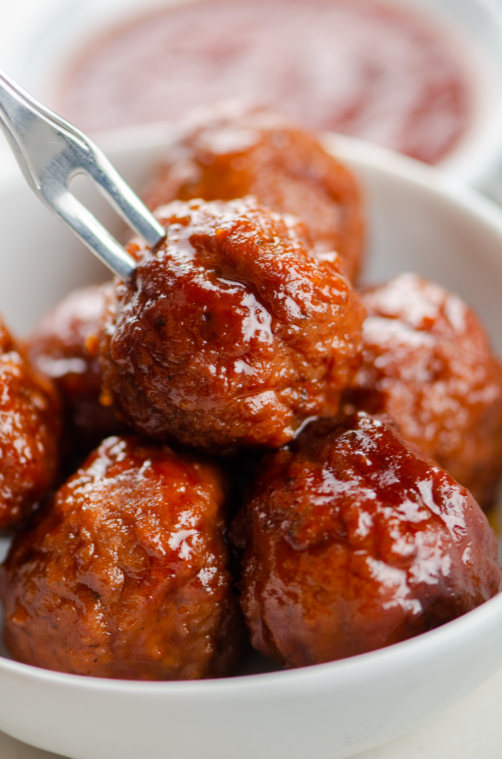 Crockpot Appetizer Meatballs - Crockpot Grape Jelly Chili Meatballs