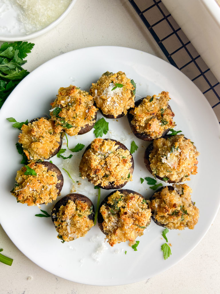 Easy Stuffed Mushrooms Recipe | Olive Garden Copycat ...