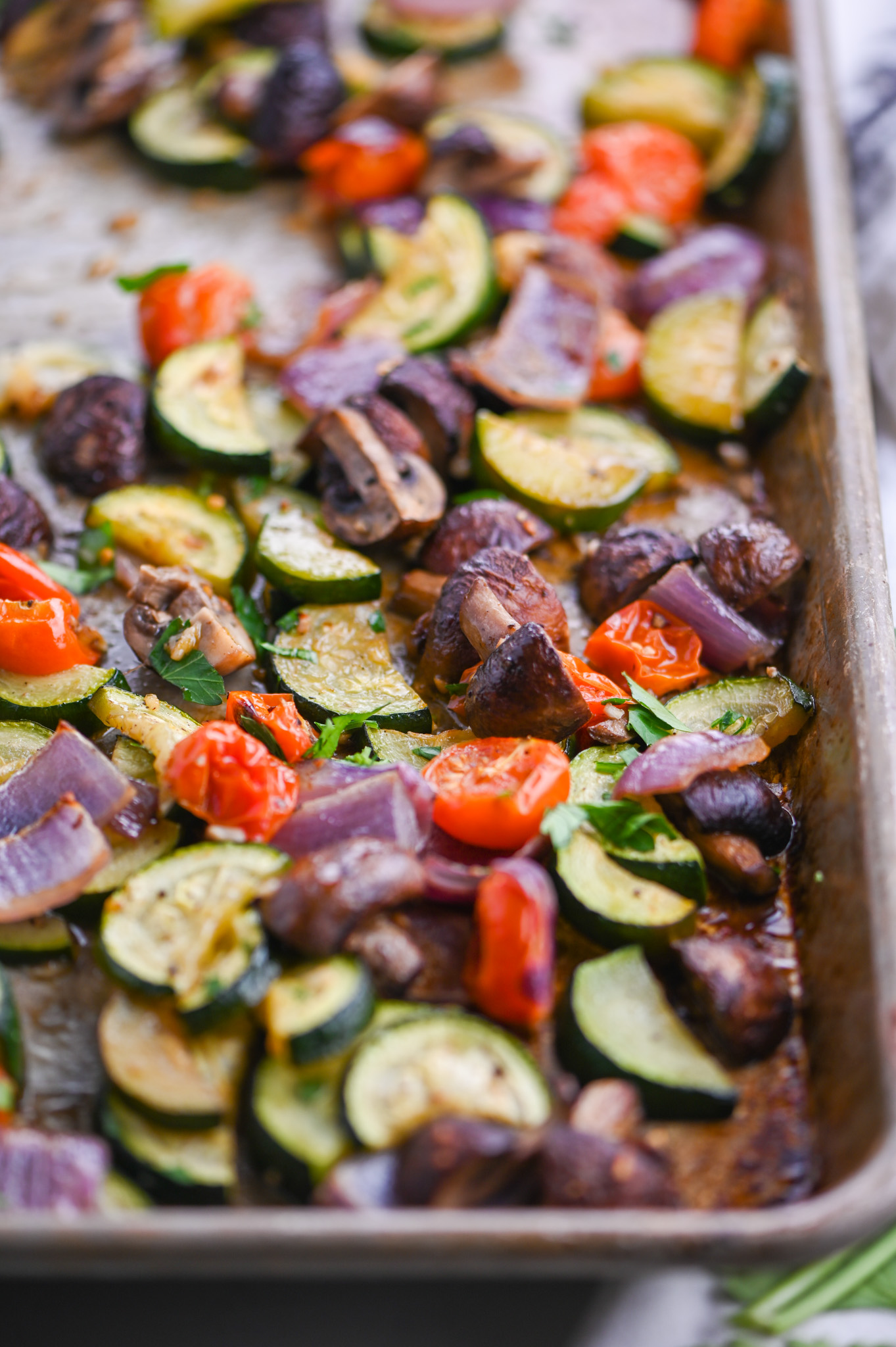 How to Roast Vegetables {Times & Temperature} - FeelGoodFoodie