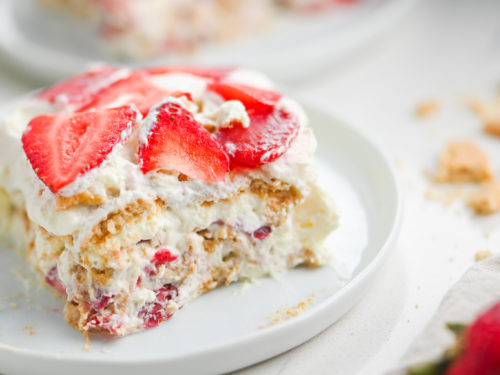 Creamy Strawberry Icebox Cake Recipe: How to Make It