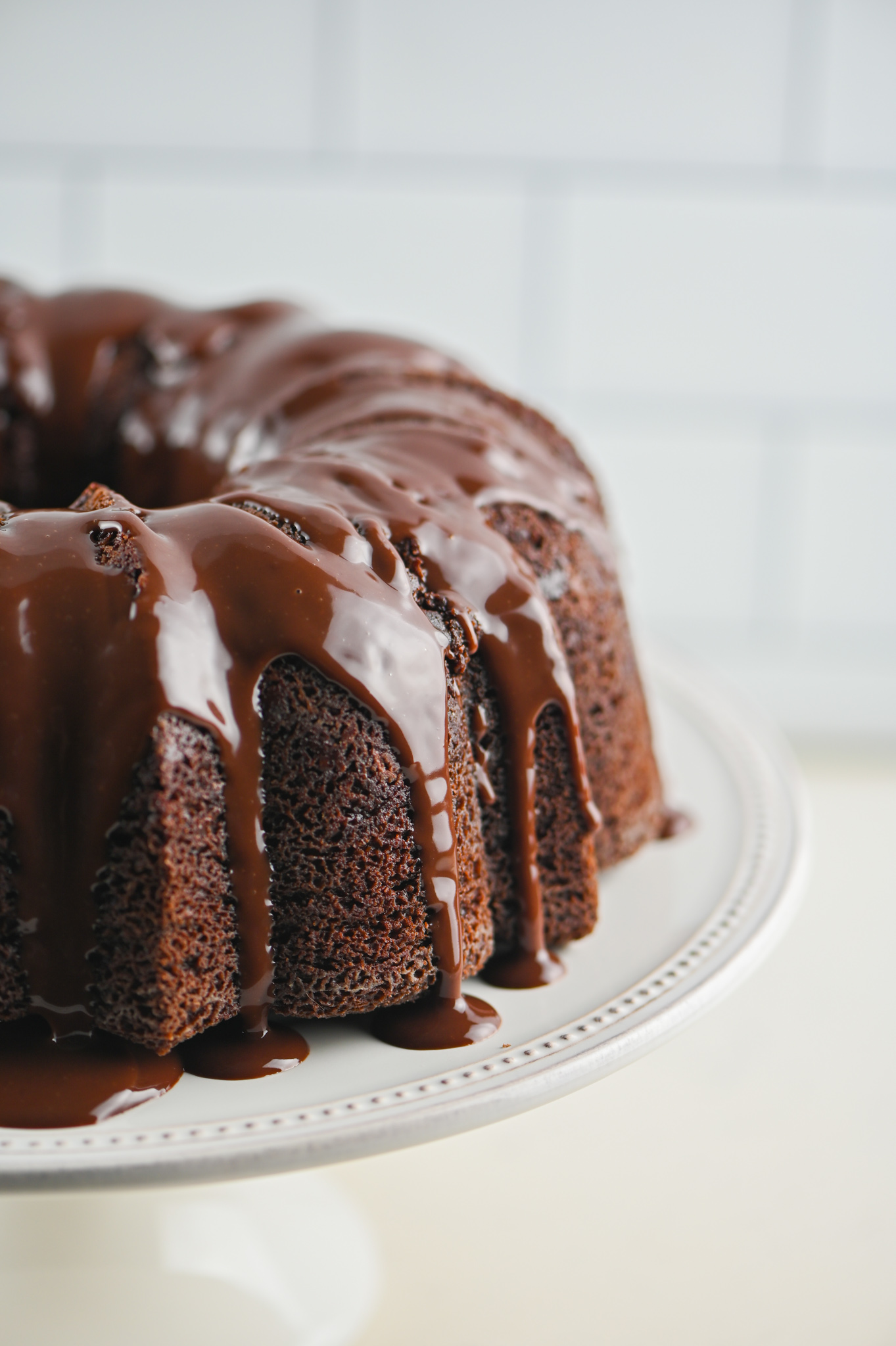 Triple Chocolate Cake with Milk Chocolate Buttercream, Dark Chocolate  Frosting and White Chocolate Ganache - Love Swah