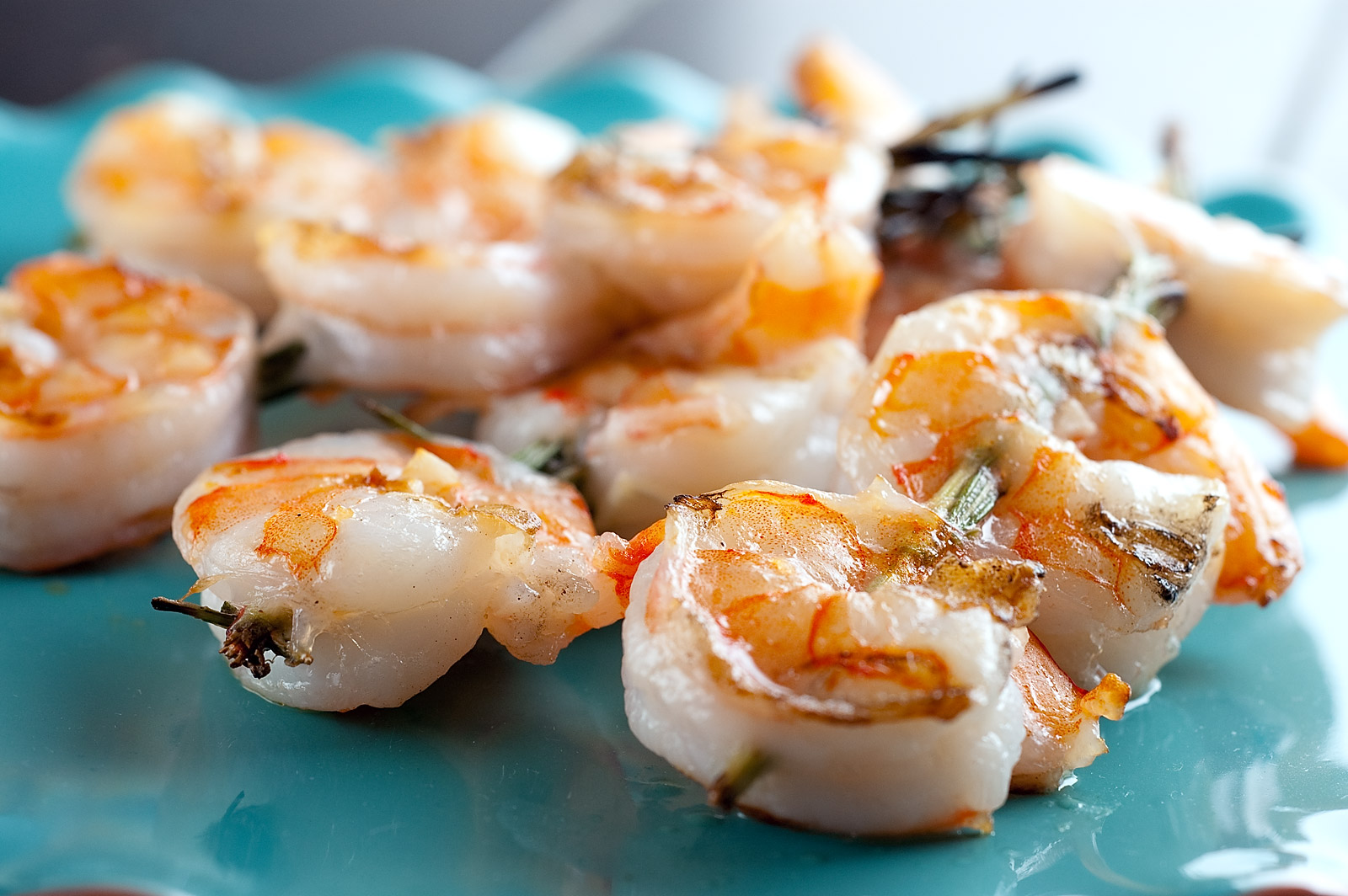 Back To Organic – Rosemary Skewered Shrimp with Fresh Lime Wedges