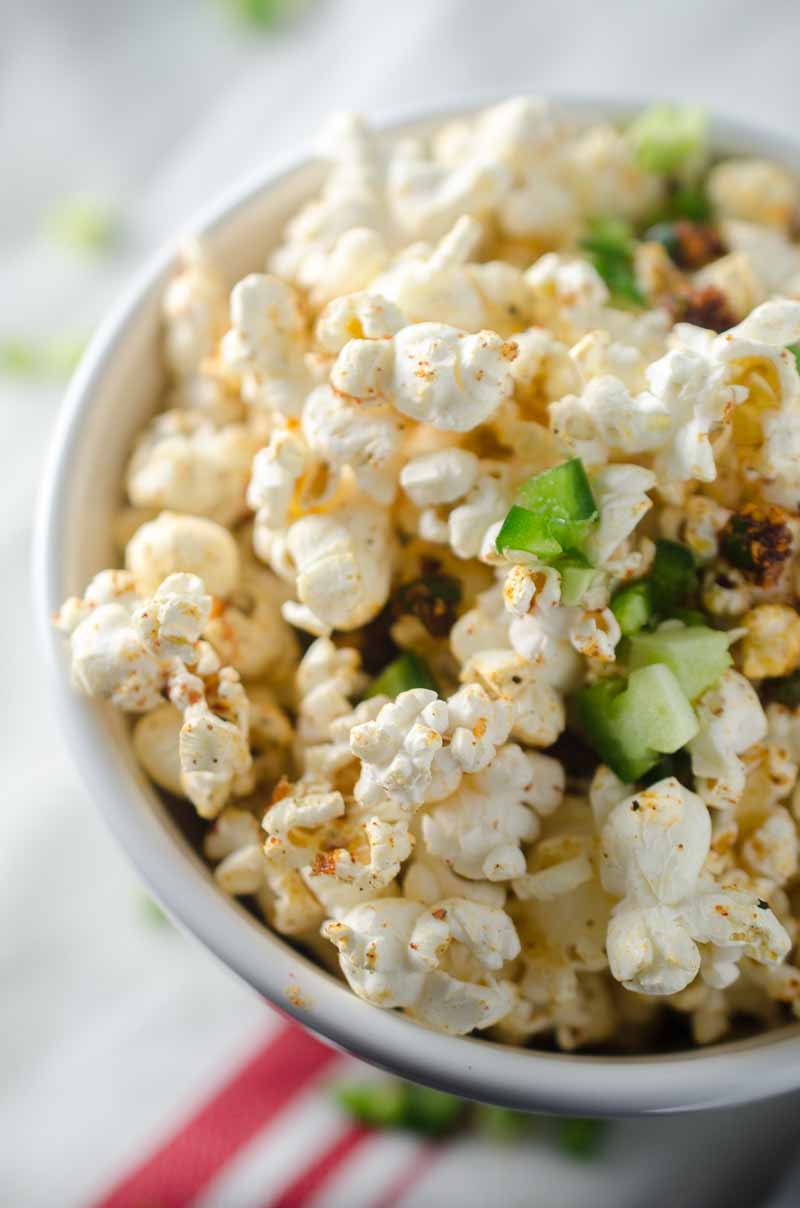 https://www.lifesambrosia.com/wp-content/uploads/sweet-n-spicy-bbq-popcorn-1.jpg