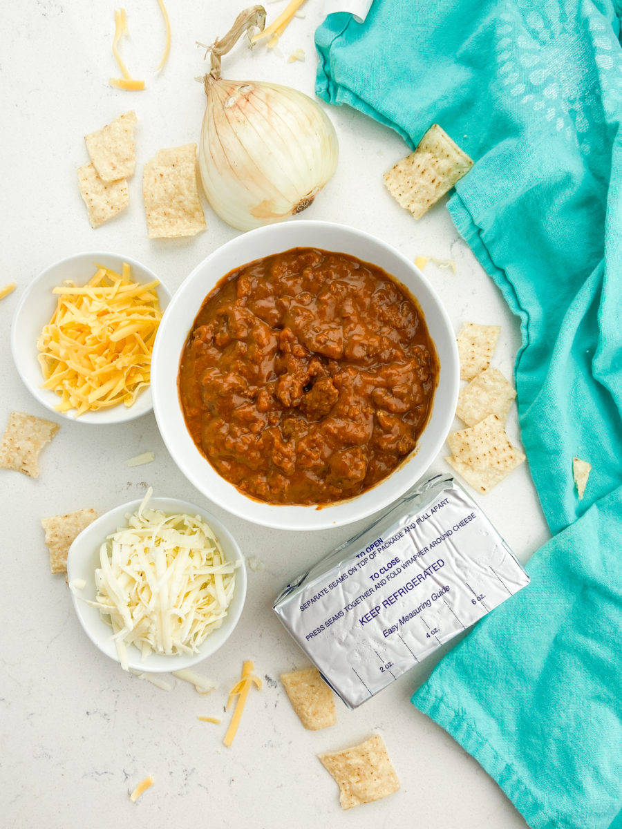 https://www.lifesambrosia.com/wp-content/uploads/xChili-Cream-Cheese-Dip-Recipe-4-900x1200.jpg.pagespeed.ic.-NknCib8L3.jpg