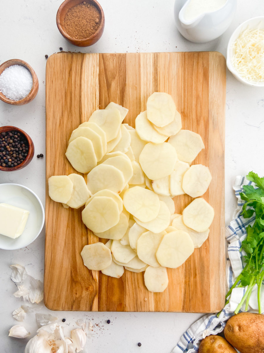 Perfect Creamy Herbed Scalloped Potatoes - Zen & Spice