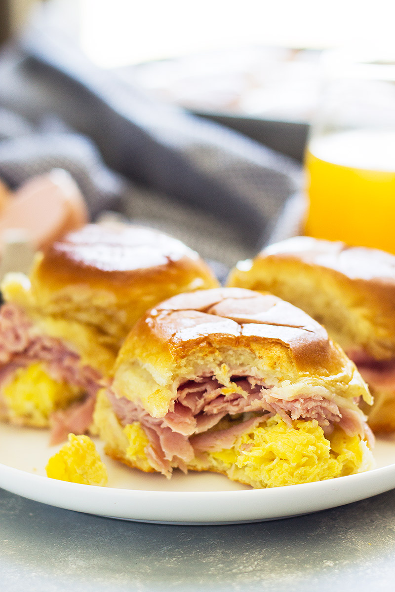 Ham And Swiss Breakfast Sliders Life S Ambrosia   XHam And Swiss Breakfast Sliders 7 .pagespeed.ic.dBc YFgYUJ 