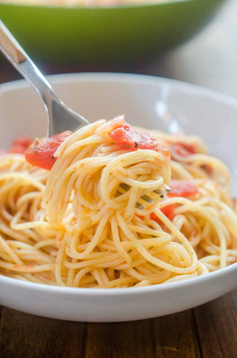 Best Pasta Pomodoro Recipe - How To Make Homemade Pasta Pomodoro