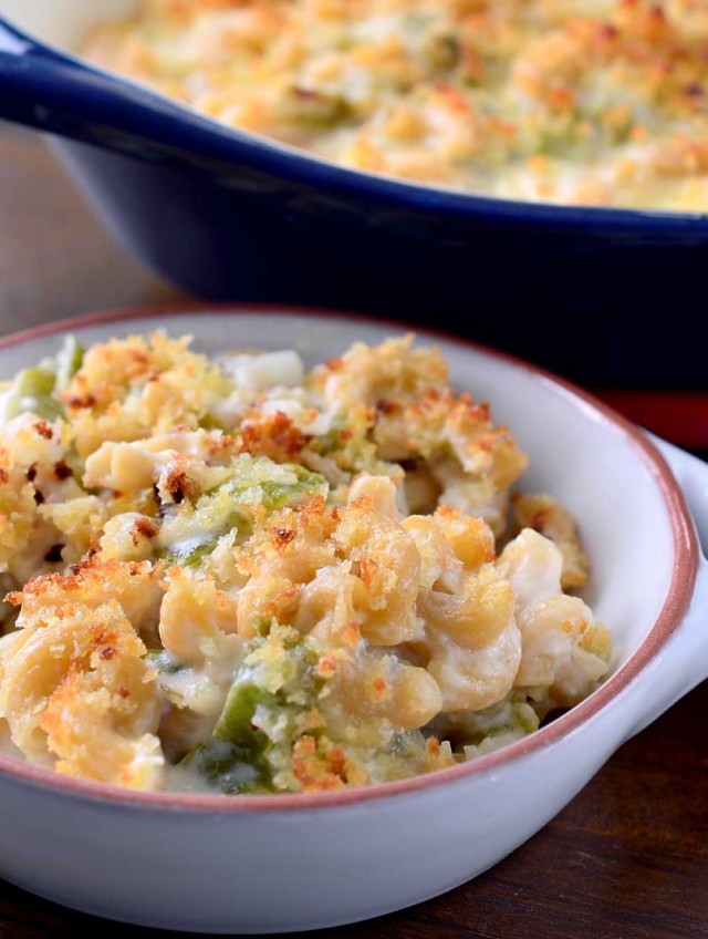 Roasted Hatch Chile Mac n' Cheese - Life's Ambrosia